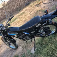 سوزکی ۱۸۵