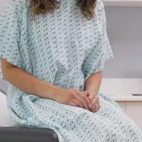 کسی تا حالا جراحی کیست بارتولن داشته