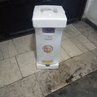 با برق کار میکنه