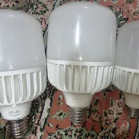 لامپ نیاز ب تعمیر