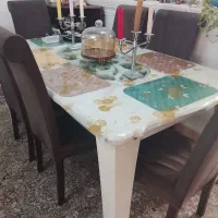 میز ناهار خوری چوبی