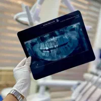 استخدام دندانپزشک