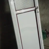 درب سرویس بهداشتی