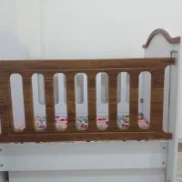 تخت‌ کودک