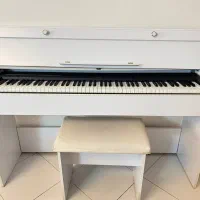 پیانو یاماها yamaha p45 در حد آک‌ با گارانتی