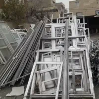 درب وپنجره آلومینیوم وفلزی سالم یا غیرسالم زضایعات