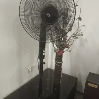 پنکه ایستاده بزرگ