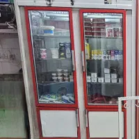 یک عددیخچال وترازومحک