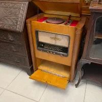 رادیو گرام عتیقه و موزه ای