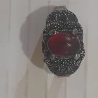 انگشتر یاقوت سرخ