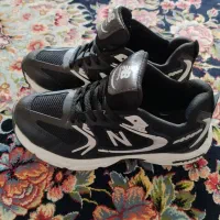 کتونی نیوبالانس