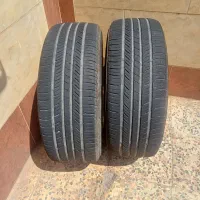 یک جفت لاستیک بارز