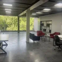 ۱۴۰متر/۲اتاق/بر اصلی شریعتی/سند تجاری
