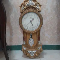 ساعت دیواری