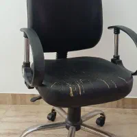 صندلی چرخدار اداری