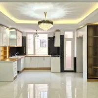 ۵۷متر سند تکبرگ .نورگیر .پارکینگ .تاپ لوکیشن