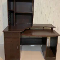 میز کامپیوتر