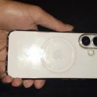 ایفون ۱۷نرمال