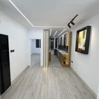 ۵۰ متر پارکینگ و‌انباری سندی