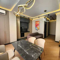 فرصت-طلایی-خرید-در-سپیدار-79-متر-چهار-درب