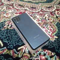 گوشی سامسونگ m12نیاز به تعمیر
