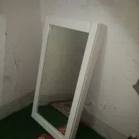 اینه کشویی طرح دکوری وقفه ای قد۱۳۶پهنا۸۳وقطر۱۵سانت