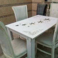 میزغذاخوری کارکرده