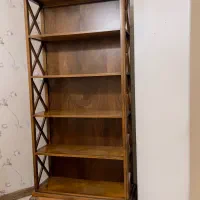 کتابخانه برند مانلی