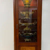 ویترین چوب راش
