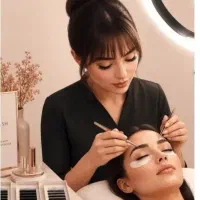 کاشت مژه با بهترین چسب ولنتاین ولمینت مژه وابرو
