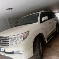 لندکروز اوراقی سالم بدون کسری روشن حرکت ۸ سیلند