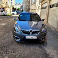 برلیانس h320 اتوماتیک 1500cc مدل ۹۶