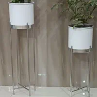 گلدون فلزی پایه دار