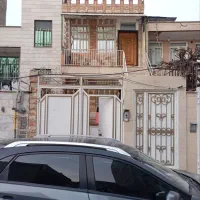خانه ویلایی دوطبقه ماشین رو راه جدا