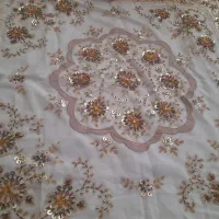 رومیزی کاردست، کاملا نو
