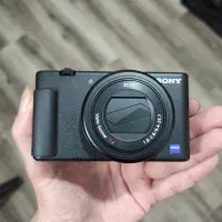 دوربین Sony ZV-1 در حد نو