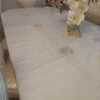 رومیزی گل دوزی شده باکاورشیشه ای هشت نفره