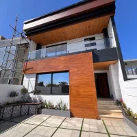 ویلای استخردار ساحلی ۳ خواب