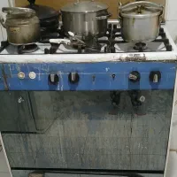 گاز ۵ شعله با فر و جوجه گردون سالم