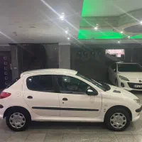 ۲۰۶ مدل۸۷ بیرنگ بدون نقطه و تصادف