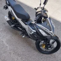لاکی 185