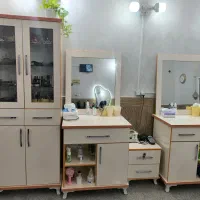 اینه ومیز