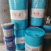 بشکه ۲۲۰ لیتری فلزی و سطل ۲۰ لیتری پلاستیکی سالم
