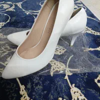کفش زنانه پاشنه دار و اسپرت