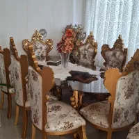 میز ناهارخوری سلطنتی