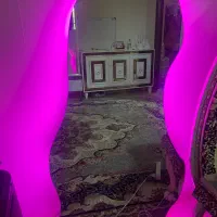 آینه منحنی LED صورتی