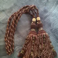 آویز پرده  بلند