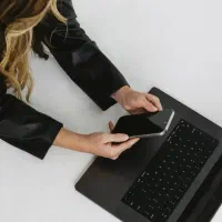 پذیرش و استخدام ادمین دورکار