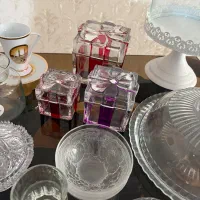 ظروف تزئینی و شیشه‌ای