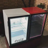 یخچال هتلی ایستاده